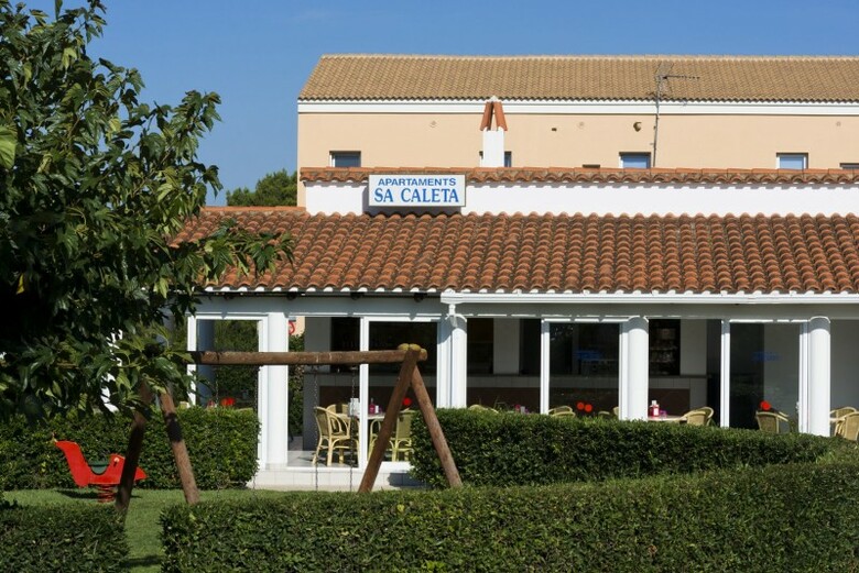 Apartamentos Sa Caleta