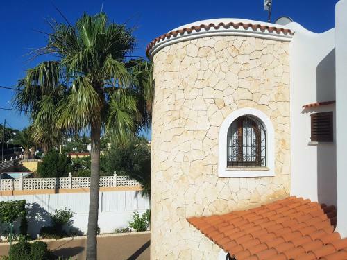 Villa Kiku Ibiza: Excellent Location, Refurbished