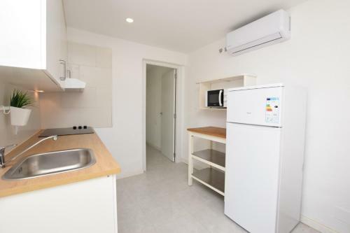 Homeholidaysrentals Golions