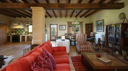 Castellet House
