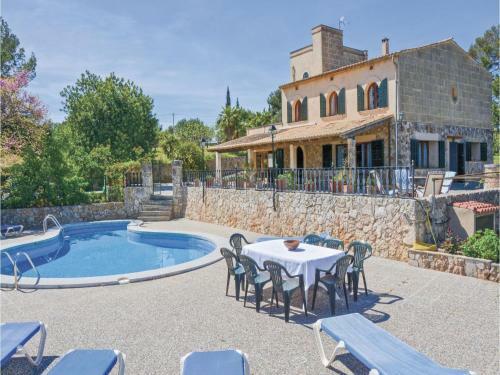 Four-bedroom Holiday Home In Marratxinet