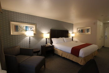 Holiday Inn Express Hotel & Suites Hermosa Beach