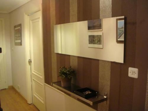 100068 - Apartment In Santiago De Compostela