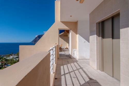 Penthouse Duplex Avenida 1a011