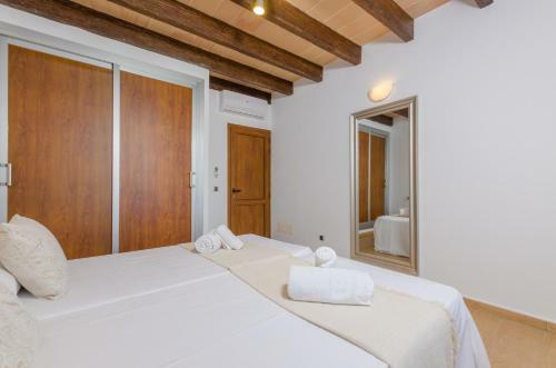 Villa Can Grau (can Grau 32)