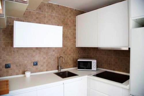 Double E Apartments Atico Quijano