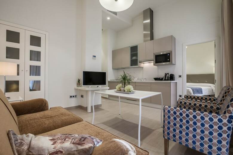 Apartamentos Puerta Catedral Vinuesa15