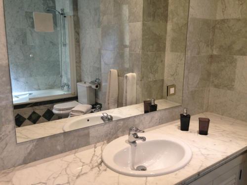 Sevilla Central Suites Apartamentos Puerta Jerez