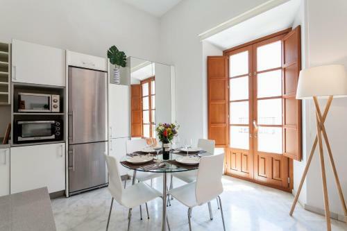 Luxury Rooftop - Space Maison Apartments