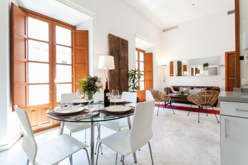 Luxury Rooftop - Space Maison Apartments