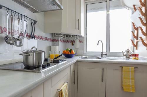 Precioso Apartamento Con Terraza, Triana