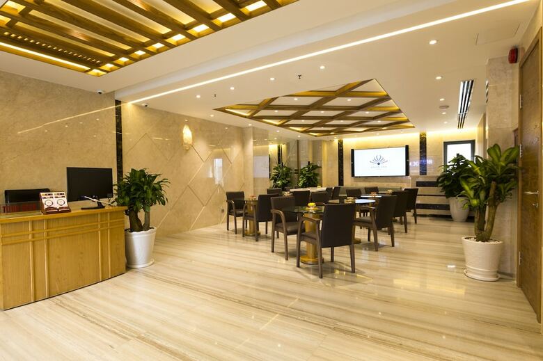 Queen Ann Hotel