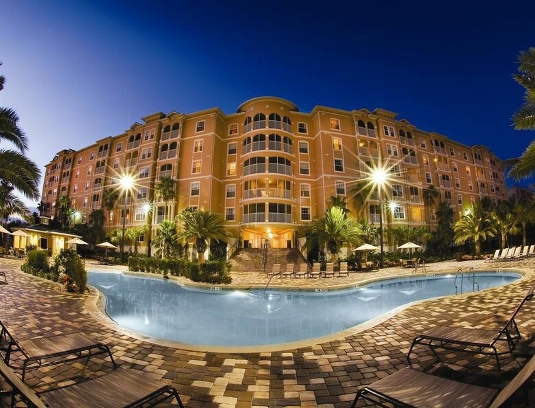 Hotel Mystic Dunes Resort & Golf Club