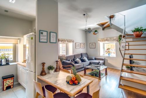 Apartamento Viva Lux Attic With Terrace Seville