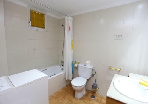 Chalet Adosado Zona Med/baja