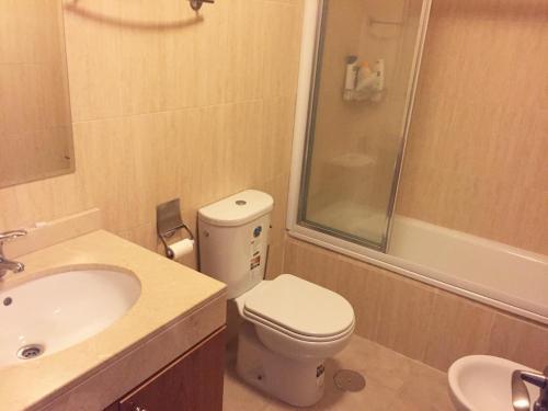 Apartments Monte Oiz 4/6 Pax. Asn
