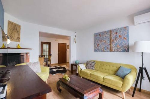 Pure Olive Garden Apartment Sitges