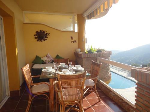 Apartamento Ref. 2733 Altos De Calahonda
