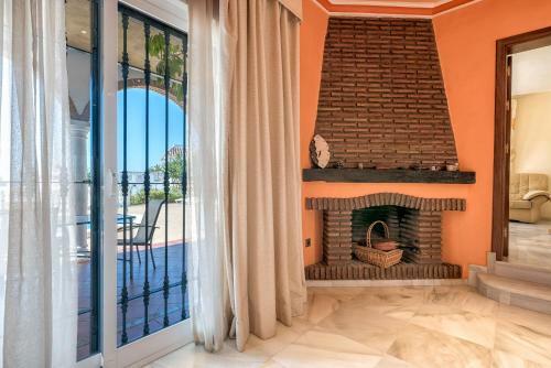 Villa Soleada Calahonda