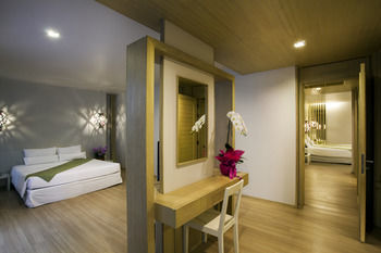 The Lapa Hua Hin Hotel