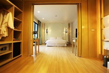 The Lapa Hua Hin Hotel