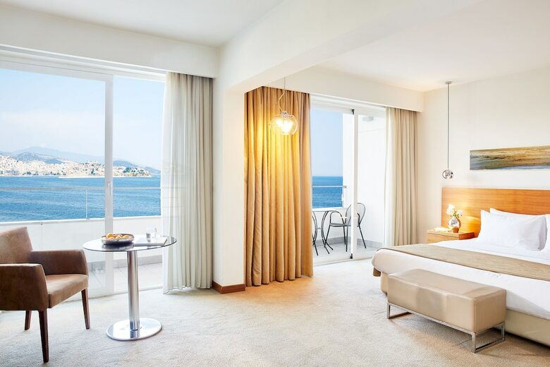 Hotel Lucy
