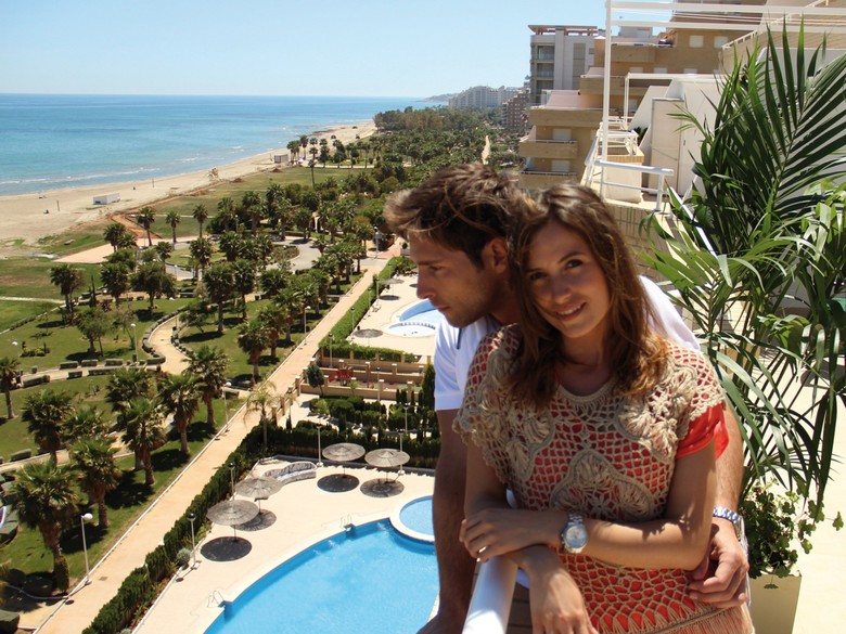 Apartamentos 2� L�nea Multiservicios Marina D�or