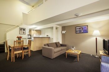 Hotel Quest Rosehill