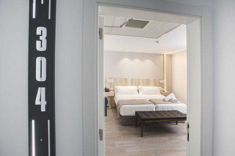 Hotel Dwo �baster