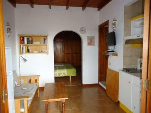 Tahiche Apartment Sleeps 2 Wifi T691490