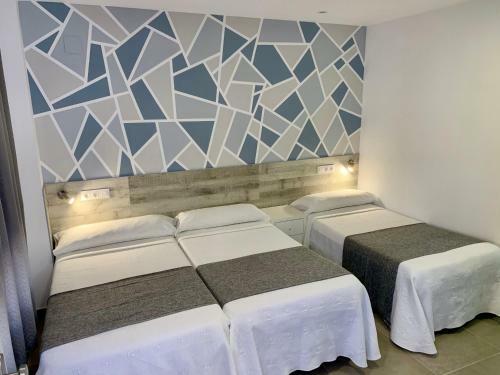 Hostal Dori Rooms