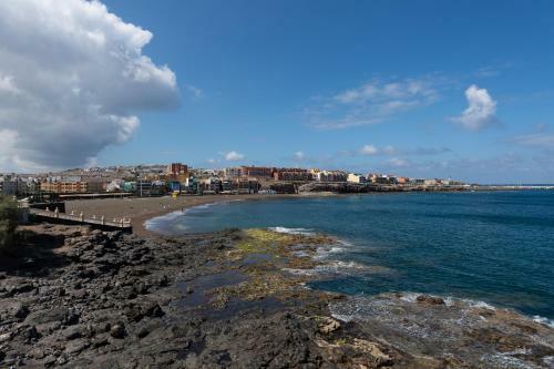Salinetas Al Lado Del Mar