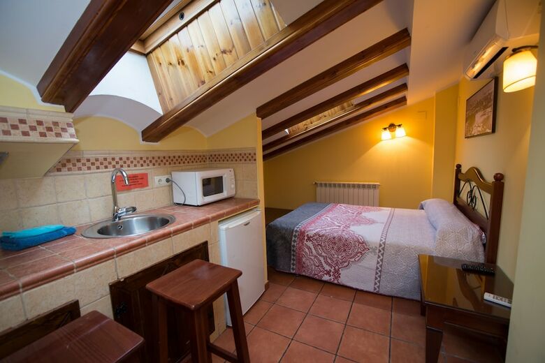 Hostal Serruchi