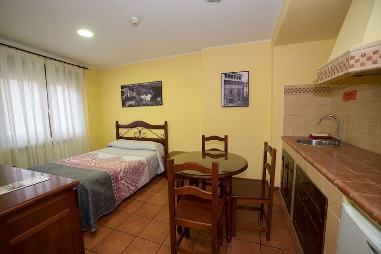 Hostal Serruchi