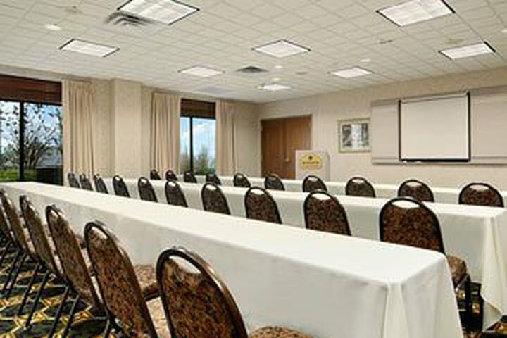 Hotel Wingate By Wyndham Cleveland
