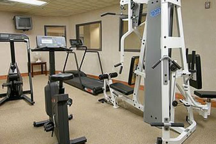 Hotel Wingate By Wyndham Fargo