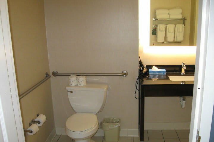 Hotel Wingate By Wyndham Fargo