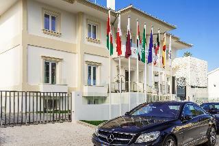 Costa Del Sol Hotel