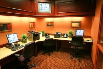 Hotel Embassy Suites Hampton Roads Va