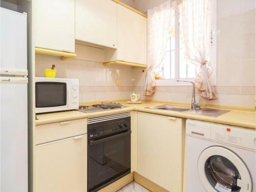 One-bedroom Holiday Home In Torrox-park