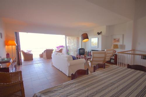 Lets Holidays Sailor House With Sea Views