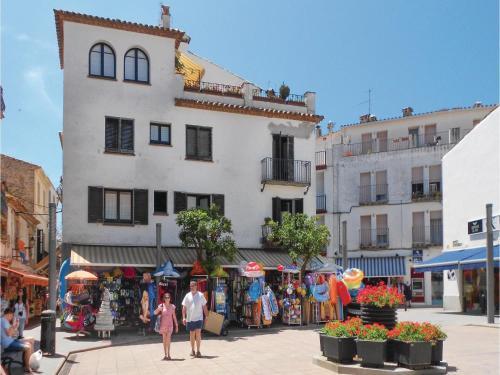 Studio Apartment In Tossa De Mar, Girona