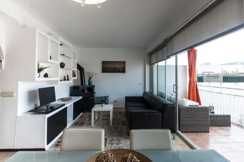 Lets Holidays Elsa Apartment