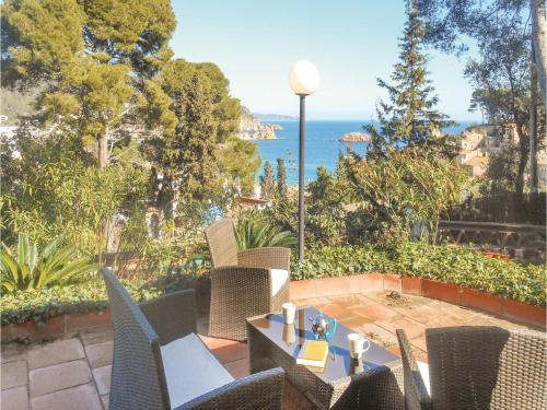 Five-bedroom Holiday Home In Tossa De Mar