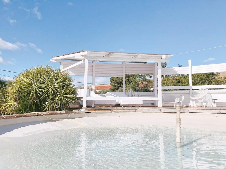 Hostal Mom La Punta
