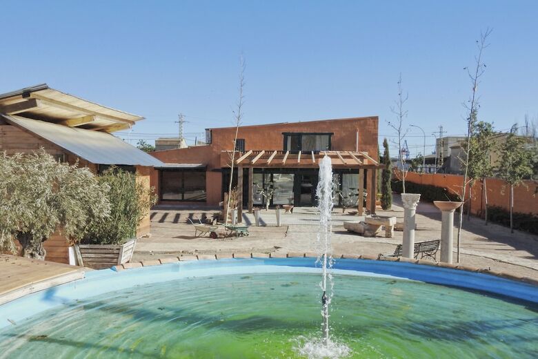 Hostal Mom La Punta