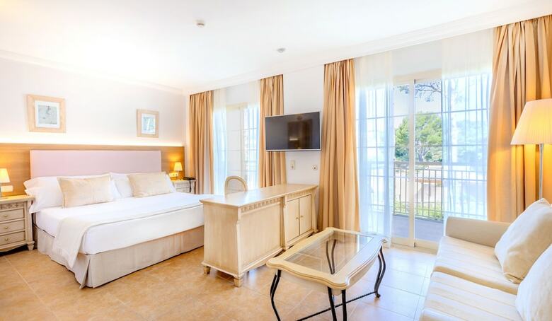Hotel Viva Cala Mesquida Suites & Spa Adults Only 16+