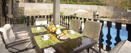 Valldemossa Villa Sleeps 8 Pool Air Con Wifi