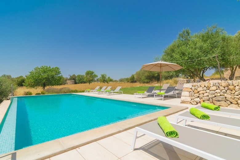 Villa Cases Dalcudiarrom