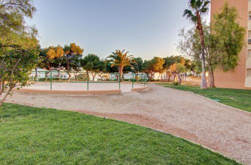 Paradise Apartment In Sainvi